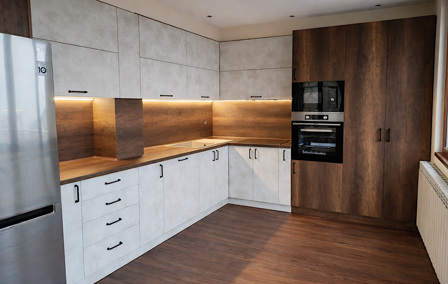 Индивидуален проект на кухня по поръчка