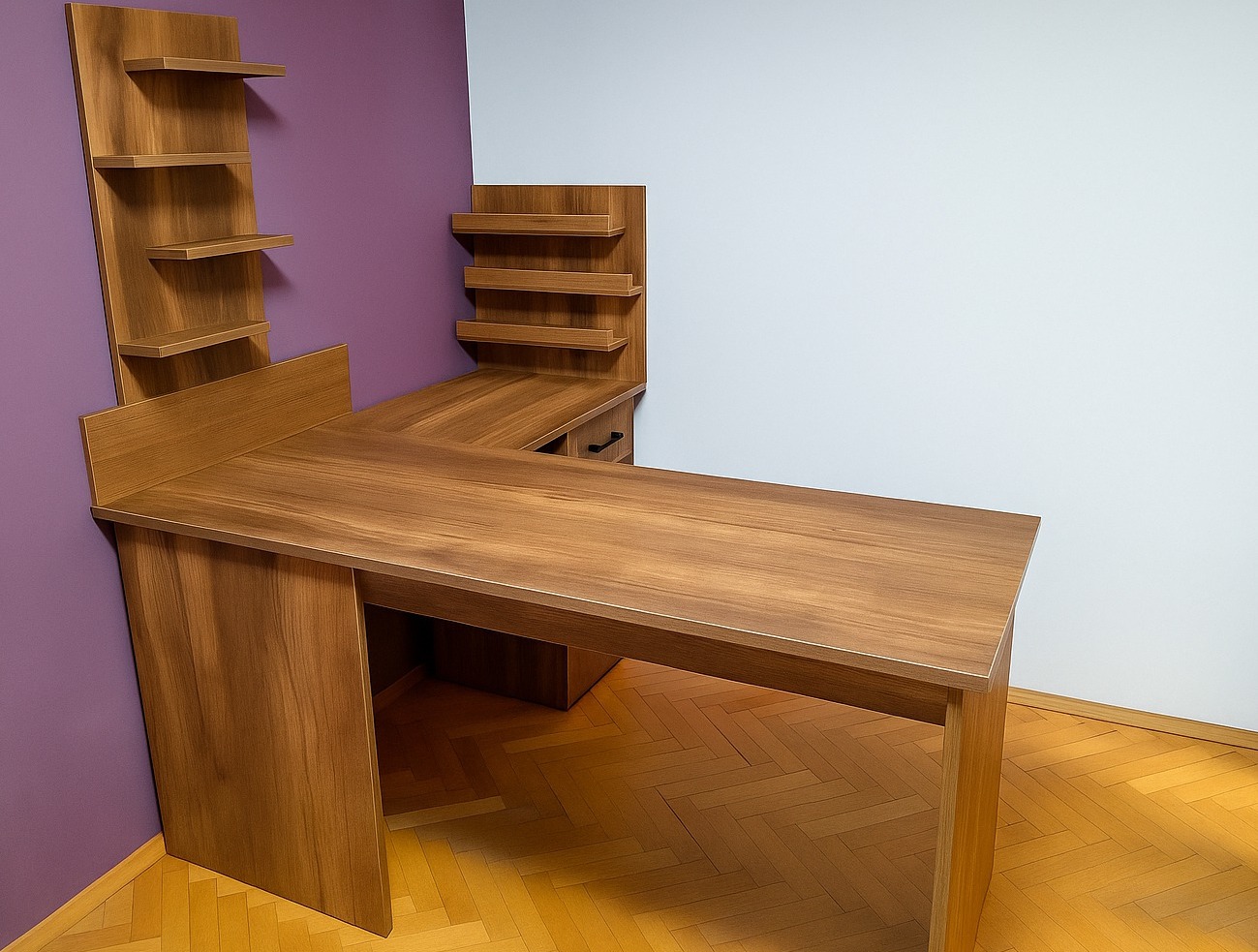 Бюро за маникюр, изработено по индивидуален дизайн. 💅