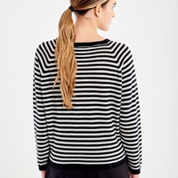 STRIPED CREW NECK