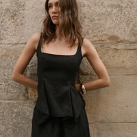 LINEN TOP IN BLACK