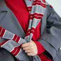 CLASSIC BELTED TRENCH COAT