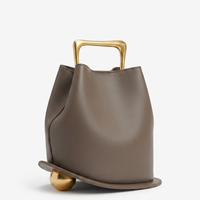 ARIA BUCKET BAG IN BROWN