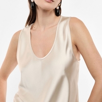SATIN SCOOP NECK TOP