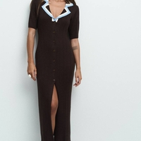 KNITTED DRESS IN BROWN