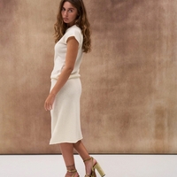 WOOL KNIT MIDI SKIRT IN IVORY