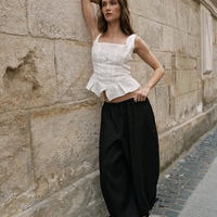 WHITE BUTTONED LINEN TOP