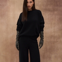 BLACK OVERSIZED KNIT SWEATER