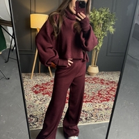 Комплект с кроп пуловер и панталон с права кройка-бордо