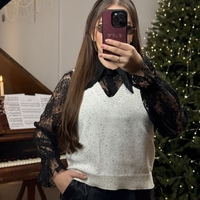 Комплект риза с дантела и елече-бяло