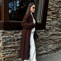 Дълга кафява жилетка с широка кройка