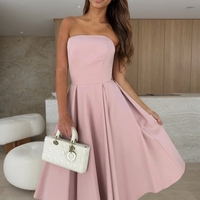 Елегантна рокля „Timeless Elegance“- Светлорозова