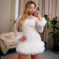 Дамска дантелена рокля с обемен завършек