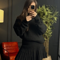 Комплект поло и пола с плисиран дизайн-черно