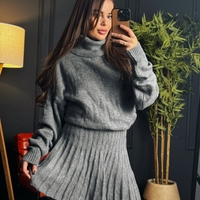 Комплект поло и пола с плисиран дизайн-сиво