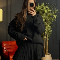 Комплект поло и пола с плисиран дизайн-черно