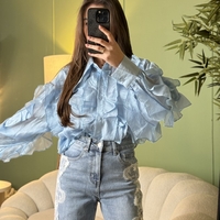 Дамска синя елегантна риза с ефирни волани