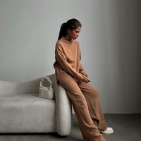 Комплект „Urban Comfort“ с права кройка-бежово