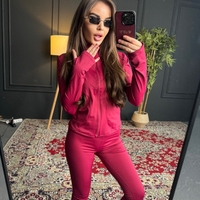 Спортен комплект с цип и клин-цикламено