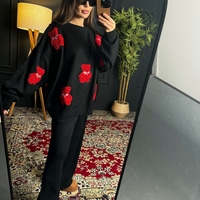 Комплект с апликации мече в черно