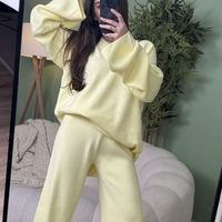 Дамски плетен комплект Cozy Vibe (пуловер + панталон)-жълто