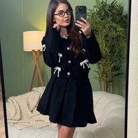 Дамски елегантен комплект сако и плисирана пола-черно