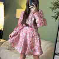 Дамски ефирен комплект с розов  флорален принт и колан