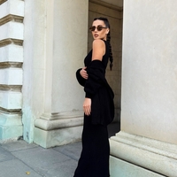 Рипсена дълга рокля с жилетка в черно