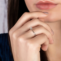 0.63 k White gold diamond ring