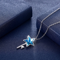 Сребърно колие звезда син Swarovski Crystals | колекция Delicate Silver