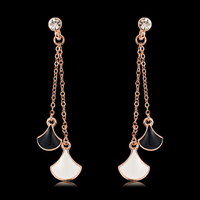 Обеци розово позлатяване с бижутериен лак | Колекция Rose Gold
