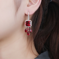 Обеци жълто позлатяване 18К с кристали Swarovski 2000000081748