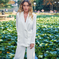 WHITE PEARL SATIN BLAZER