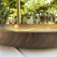 Натурална дървена купа за сервиране – широка и изискана