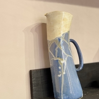 Авторски керамичен съд с дръжка – Емилия Милчева (Уникат)