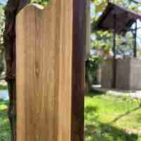 Елегантна дълга дъска от орех за рязане и сервиране