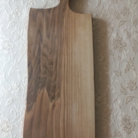 Дълга дървена дъска за рязане от орех