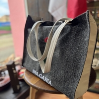 Текстилна чанта с шевица „Българска роза“ – модел „Роза Дамасцена“