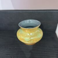 Авторска керамична ваза в светли тонове – Ръчна изработка от Емилия Милчева (Уникат)