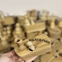 Единична дървена солничка с лъжичка – модел „Традиционен уют“