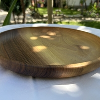 Натурална дървена купа за сервиране – широка и изискана