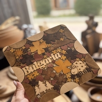 Подложка с дървена мозайка за сервиране