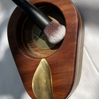 Луксозен дървен пепелник “Ренде“ с четчица – стил за пушачи на пури