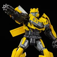PRE-ORDER: Transformers - Bumblebee Model Kit Classic Class LED Фигурка