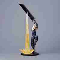 PRE-ORDER: Final Fantasy VII Rebirth - Cloud Strife Колекционерска Фигурка 30 см.