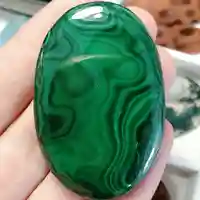 Кабошон Малахит