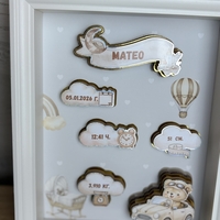 Рамка визитка за новородено - бежово мече с кола