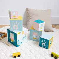 BABY ART АКТИВНИ КУБЧЕТА ЗА КУЛА С ОТПЕЧАТЪЦИ С БОИЧКИ