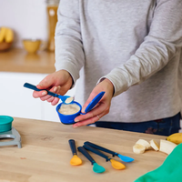 Tommee Tippee 4М+ Комплект от 5 броя Лъжички за Самостоятелно Хранене на Бебето с Мек Връх