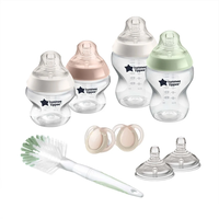 Tommee Tippee Комплект за новородено с четка за шишета