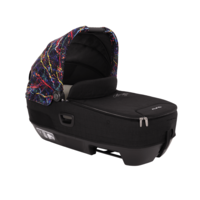 Nuna CARI Next Rainbow Кош за Новородено с Опция за Столче за Кола
